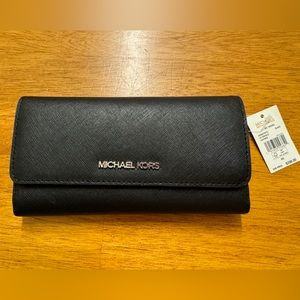 MICHAEL KORS JET SET TRAVEL LARGE TRIFOLD LEATHER WALLET Black / Silver NWT